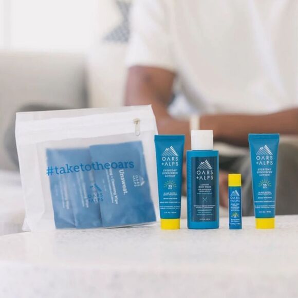 NWT Oars + Alps Travel Essentials Kit - Picture 5 of 8